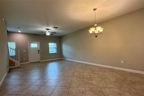 Touwnhouse à louer à Wesley Chapel, Floride: 2 chambres, 135.92 m2 № 1903396 - photo 9
