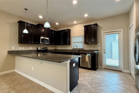 Touwnhouse à louer à Wesley Chapel, Floride: 2 chambres, 135.92 m2 № 1903396 - photo 7