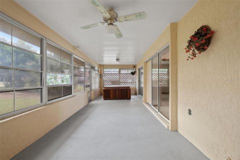 Villa ou maison à vendre à Spring Hill, Floride: 3 chambres, 163.79 m2 № 2403104 - photo 21