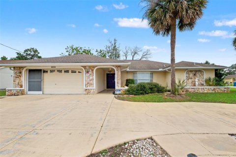 Villa ou maison à Spring Hill, Floride 3 chambres, 163.79 m2 № 2403104