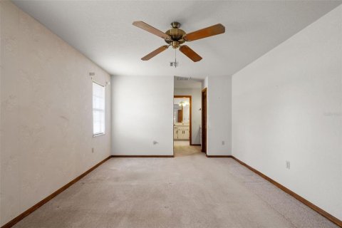 Villa ou maison à vendre à Spring Hill, Floride: 3 chambres, 163.79 m2 № 2403104 - photo 12