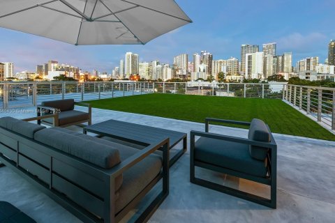 Купить кондоминиум в Майами, Флорида 1 комната, 136.94м2, № 2015917 - фото 9