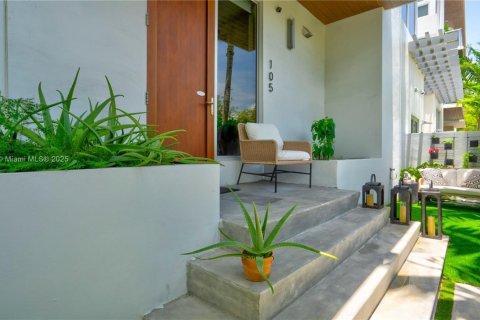 Купить кондоминиум в Майами, Флорида 1 комната, 136.94м2, № 2015917 - фото 3