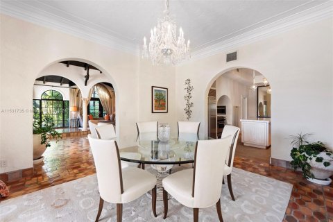 Купить виллу или дом в Майами-Бич, Флорида 4 спальни, 315.68м2, № 2013844 - фото 22