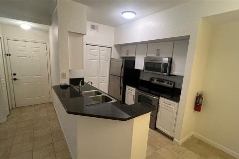 Condominio en alquiler en Orlando, Florida, 2 dormitorios, 82.31 m2 № 1837296 - foto 9