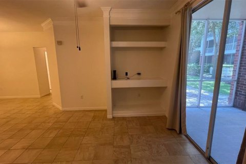 Condominio en alquiler en Orlando, Florida, 2 dormitorios, 82.31 m2 № 1837296 - foto 5