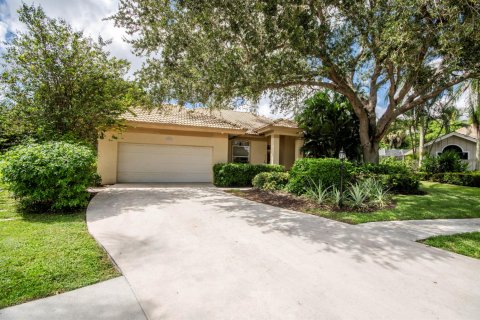 Villa ou maison à vendre à Palm Beach Gardens, Floride: 4 chambres, 205.59 m2 № 2397973 - photo 4