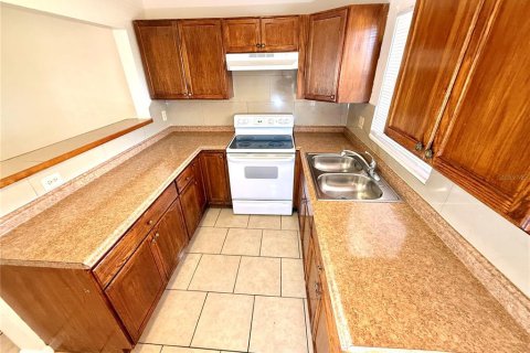 Condominio en alquiler en Saint Petersburg, Florida, 2 dormitorios, 97.55 m2 № 1907866 - foto 14
