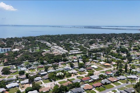 Condominio en alquiler en Saint Petersburg, Florida, 2 dormitorios, 97.55 m2 № 1907866 - foto 4