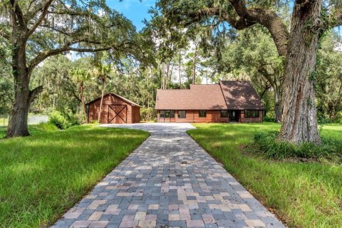 Casa en venta en Lakeland, Florida, 5 dormitorios, 227.05 m2 № 2383700 - foto 2