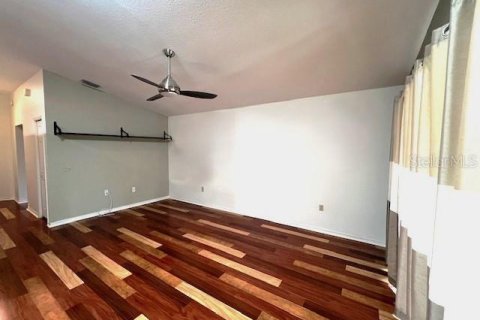 House in Lakeland, Florida 2 bedrooms, 136.29 sq.m. № 1717484 - photo 6