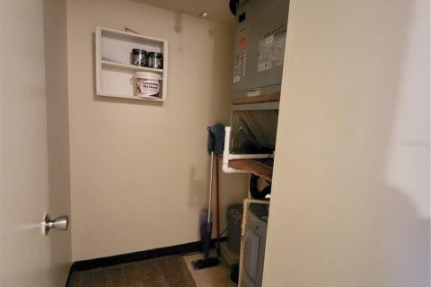 Condominio en venta en Largo, Florida, 1 dormitorio, 69.4 m2 № 1586267 - foto 12