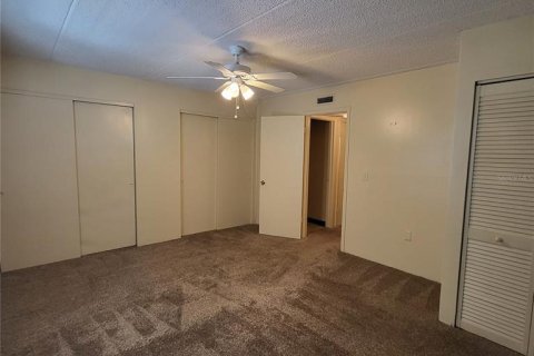 Condominio en venta en Largo, Florida, 1 dormitorio, 69.4 m2 № 1586267 - foto 14