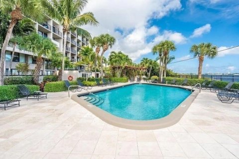 Copropriété à louer à West Palm Beach, Floride: 2 chambres, 107.58 m2 № 1878714 - photo 16