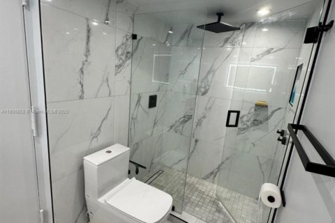 Copropriété à louer à West Palm Beach, Floride: 2 chambres, 107.58 m2 № 1878714 - photo 12