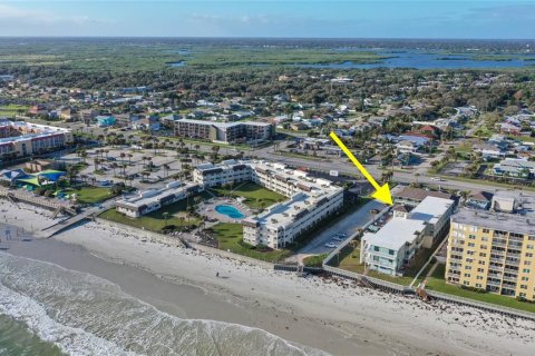 Condo in New Smyrna Beach, Florida, 2 bedrooms  № 1681770 - photo 29