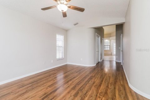 Villa ou maison à louer à Hudson, Floride: 4 chambres, 206.8 m2 № 2436801 - photo 12