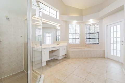 Villa ou maison à louer à Hudson, Floride: 4 chambres, 206.8 m2 № 2436801 - photo 13