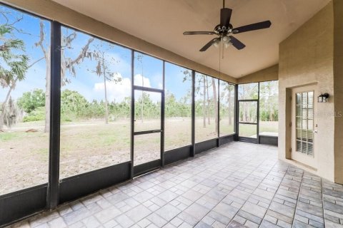 Villa ou maison à louer à Hudson, Floride: 4 chambres, 206.8 m2 № 2436801 - photo 10