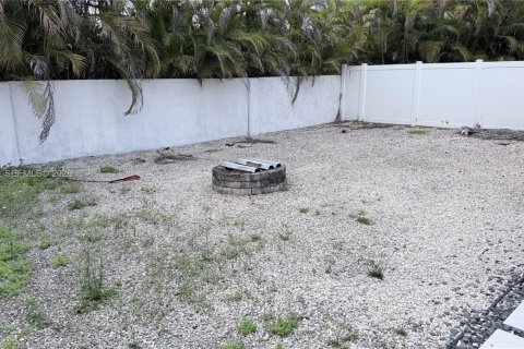 Casa en venta en Davie, Florida, 4 dormitorios, 167.6 m2 № 2047659 - foto 10