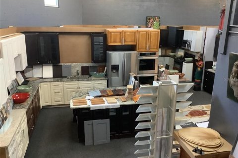 Propiedad comercial en venta en Port Richey, Florida, 172.8 m2 № 1554471 - foto 8