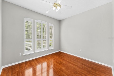 Villa ou maison à vendre à Orlando, Floride: 4 chambres, 232.35 m2 № 2408822 - photo 6