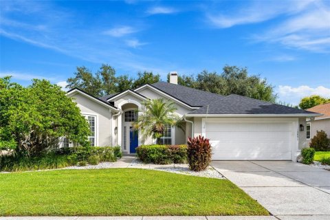 Villa ou maison à vendre à Orlando, Floride: 4 chambres, 232.35 m2 № 2408822 - photo 2