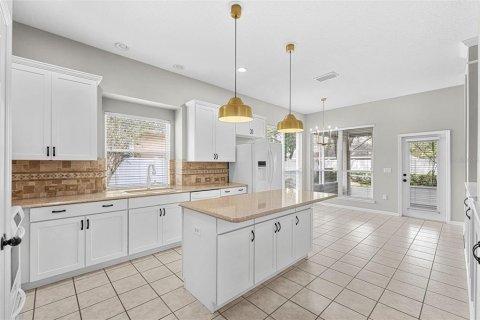 Villa ou maison à vendre à Orlando, Floride: 4 chambres, 232.35 m2 № 2408822 - photo 23