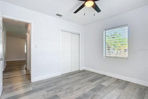 House in Lakeland, Florida 4 bedrooms, 128.02 sq.m. № 1853081 - photo 28