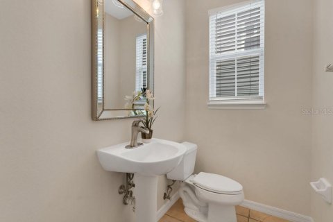 Casa en alquiler en Kissimmee, Florida, 4 dormitorios, 214.14 m2 № 1913855 - foto 11