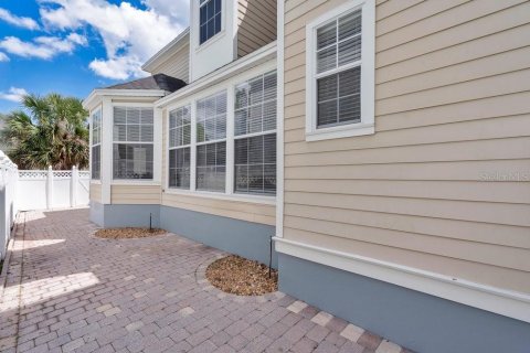 Casa en alquiler en Kissimmee, Florida, 4 dormitorios, 214.14 m2 № 1913855 - foto 24