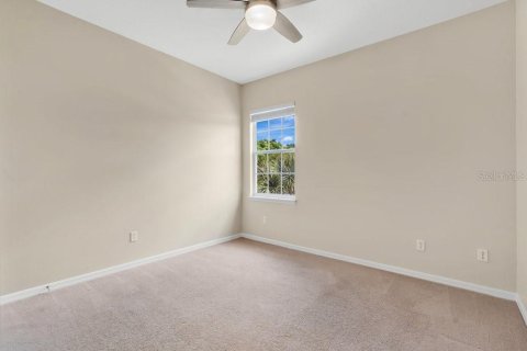 Casa en alquiler en Kissimmee, Florida, 4 dormitorios, 214.14 m2 № 1913855 - foto 18