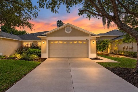 Villa ou maison à Wesley Chapel, Floride 3 chambres, 143.63 m2 № 2419984