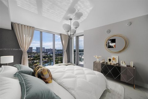 Copropriété à vendre à Sunny Isles Beach, Floride: 3 chambres, 175.77 m2 № 1706835 - photo 10