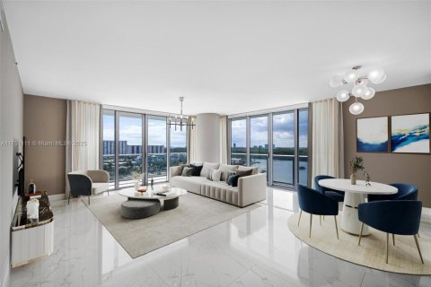 Copropriété à vendre à Sunny Isles Beach, Floride: 3 chambres, 175.77 m2 № 1706835 - photo 1