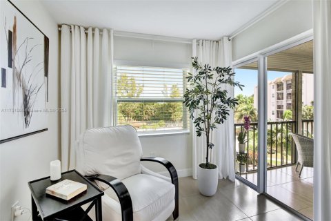 Condo in Lauderhill, Florida, 2 bedrooms  № 1730241 - photo 23