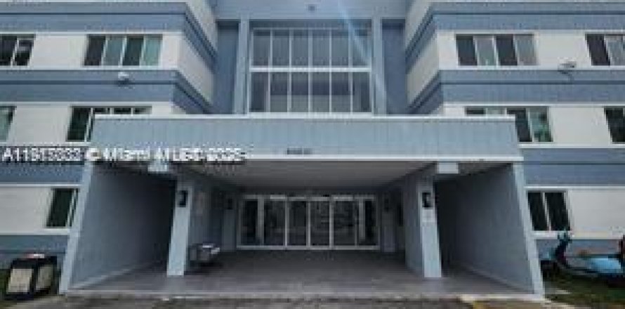 Condo in Homestead, Florida, 2 bedrooms  № 1973825