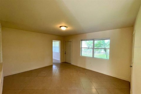Apartamento en alquiler en Clearwater, Florida, 2 dormitorios, 106.84 m2 № 1903353 - foto 3