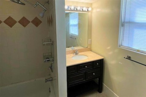 Apartamento en alquiler en Clearwater, Florida, 2 dormitorios, 106.84 m2 № 1903353 - foto 7