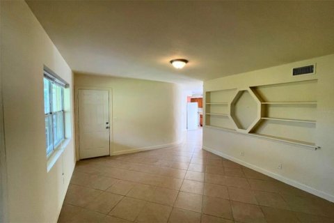 Apartamento en alquiler en Clearwater, Florida, 2 dormitorios, 106.84 m2 № 1903353 - foto 4