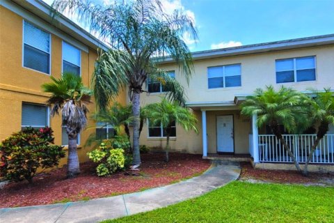 Apartamento en alquiler en Clearwater, Florida, 2 dormitorios, 106.84 m2 № 1903353 - foto 1
