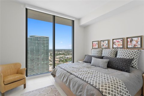 Condo in Saint Petersburg, Florida, 3 bedrooms  № 2221460 - photo 29