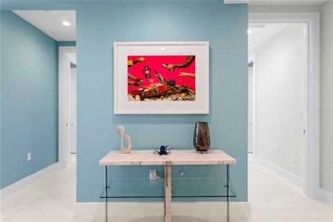 Condo in Saint Petersburg, Florida, 3 bedrooms  № 2221460 - photo 4