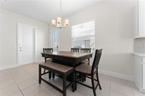 Touwnhouse à louer à Oviedo, Floride: 3 chambres, 182.46 m2 № 2096647 - photo 6
