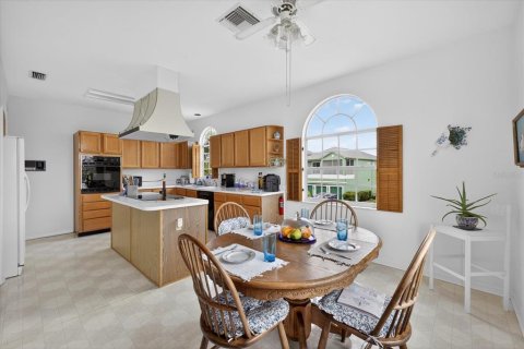 Villa ou maison à vendre à New Port Richey, Floride: 4 chambres, 323.3 m2 № 2132976 - photo 21