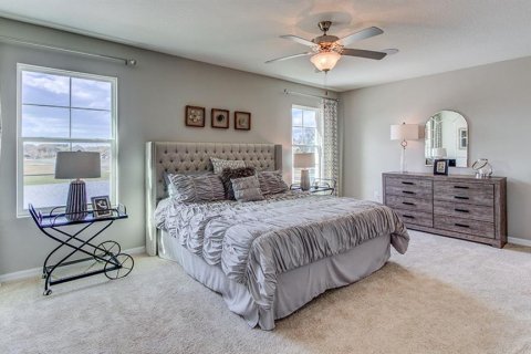 House in Ocala, Florida 5 bedrooms, 227.33 sq.m. № 1909022 - photo 9