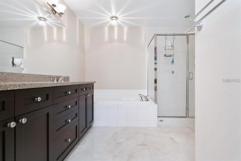 Condominio en alquiler en Orlando, Florida, 2 dormitorios, 186.27 m2 № 1856610 - foto 15