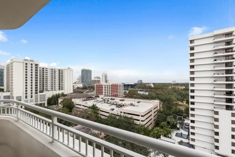 Condominio en alquiler en Orlando, Florida, 2 dormitorios, 186.27 m2 № 1856610 - foto 23