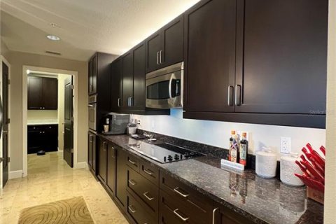 Condominio en alquiler en Orlando, Florida, 2 dormitorios, 186.27 m2 № 1856610 - foto 5