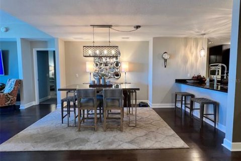 Condominio en alquiler en Orlando, Florida, 2 dormitorios, 186.27 m2 № 1856610 - foto 8